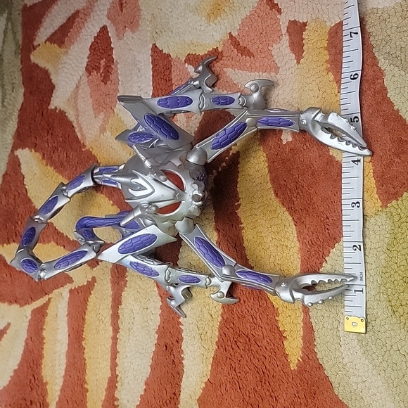 1995 Bandai UltraMan PURPLE KILLER BEE SCORPION Action - Picture 1 of 6